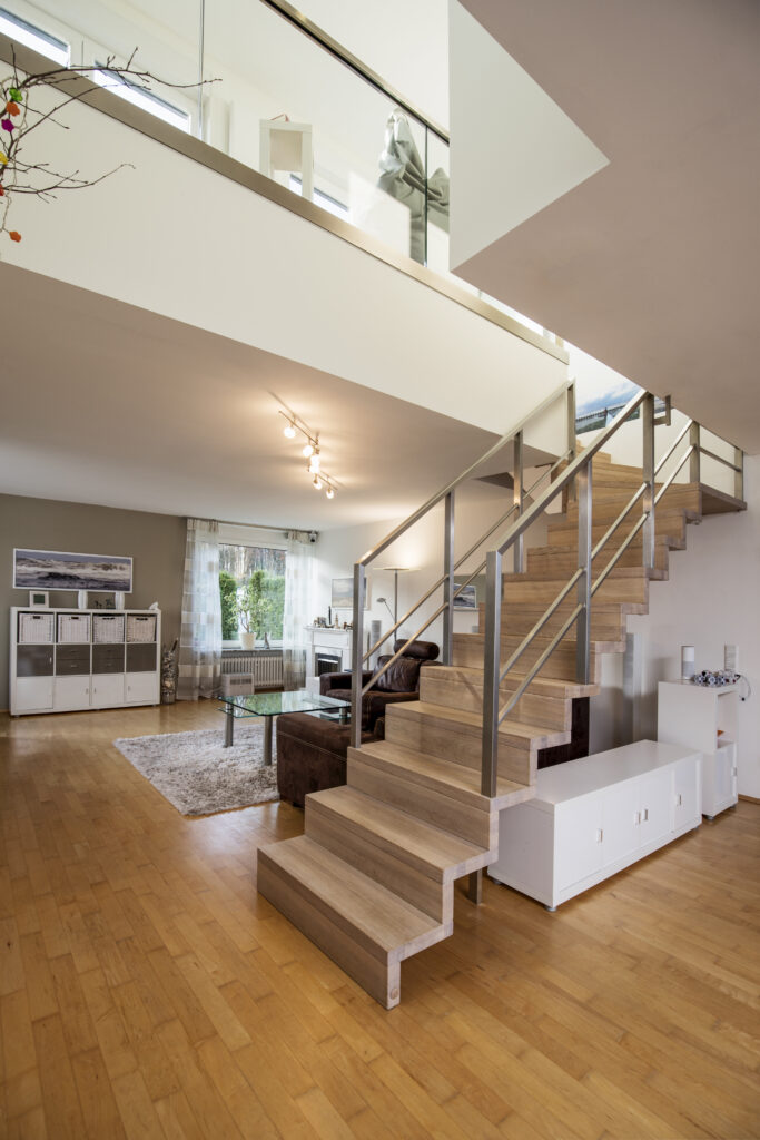 Treppe 01 scaled